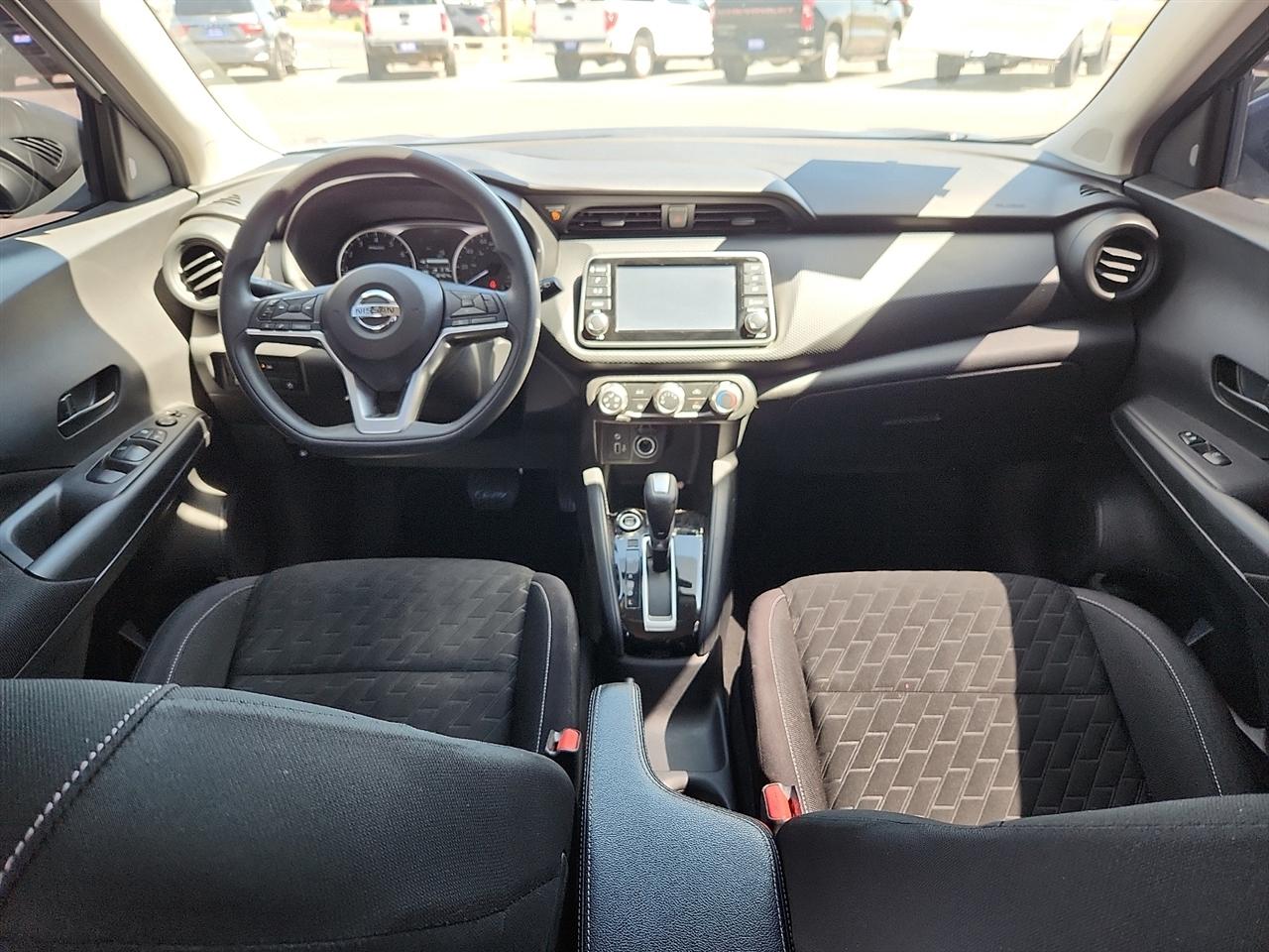 Nissan Kicks  2021