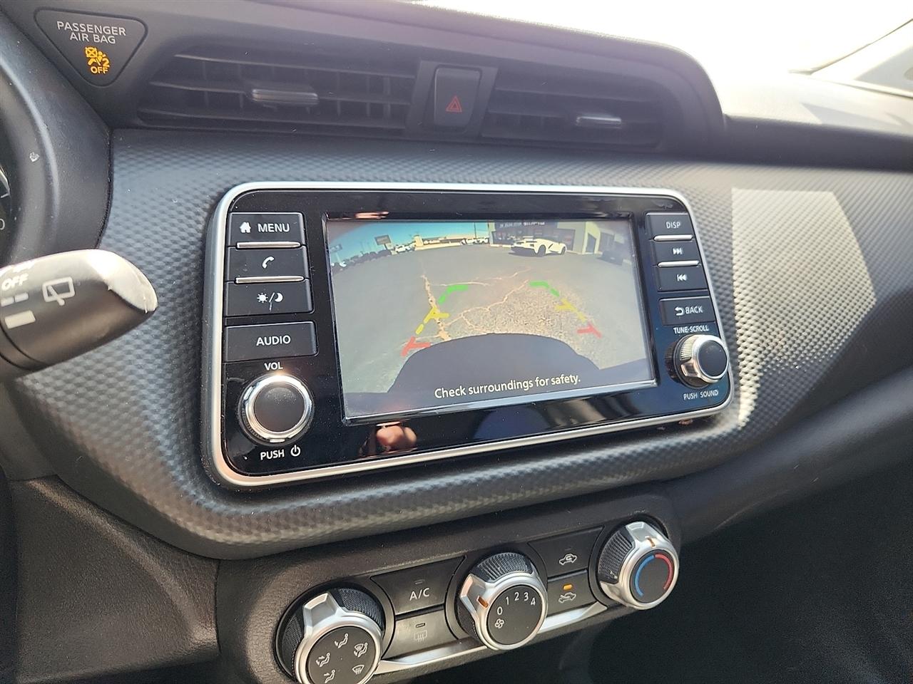 Nissan Kicks  2021