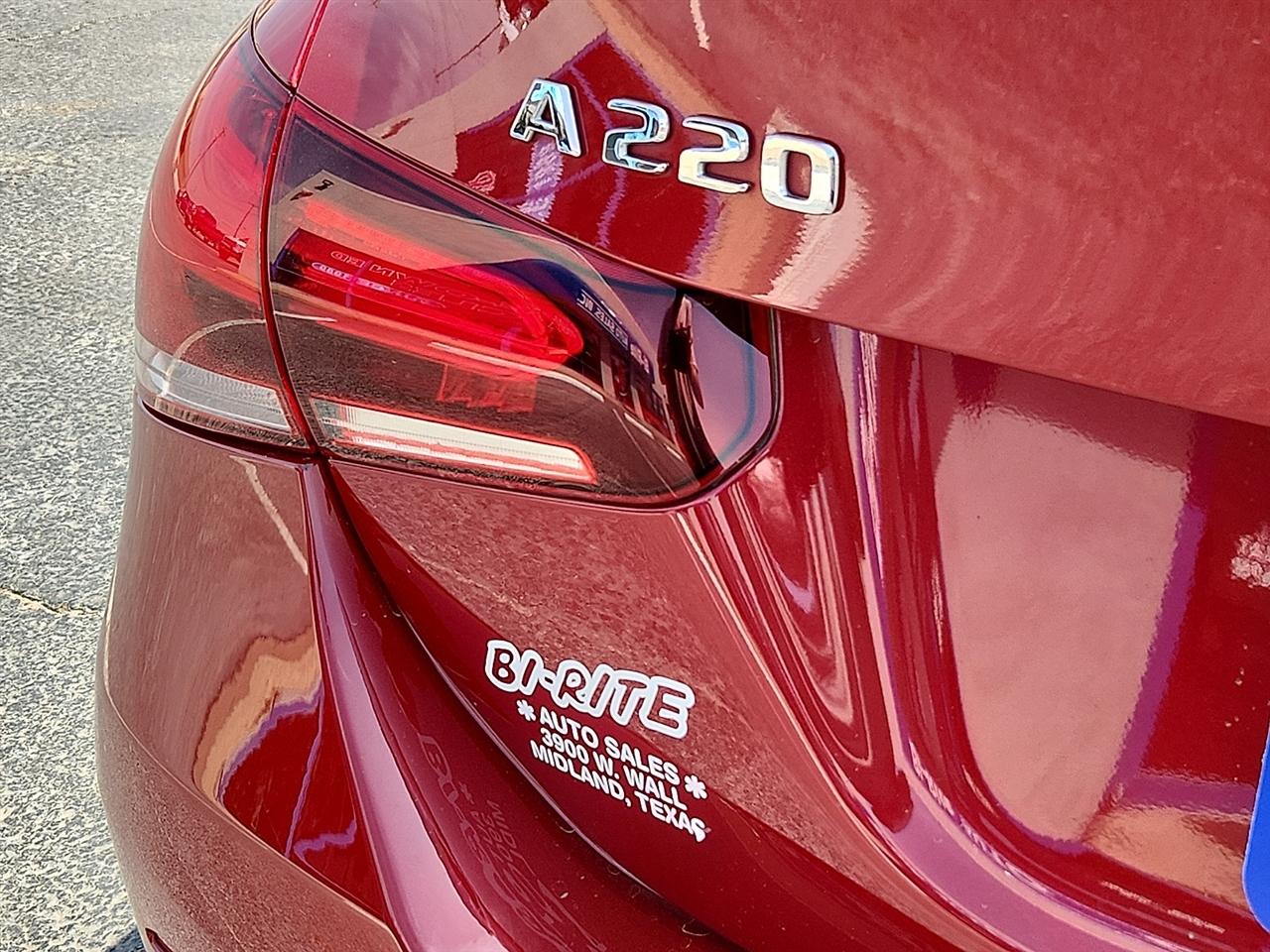 Mercedes-Benz A-Class A 220 4MATIC 2021