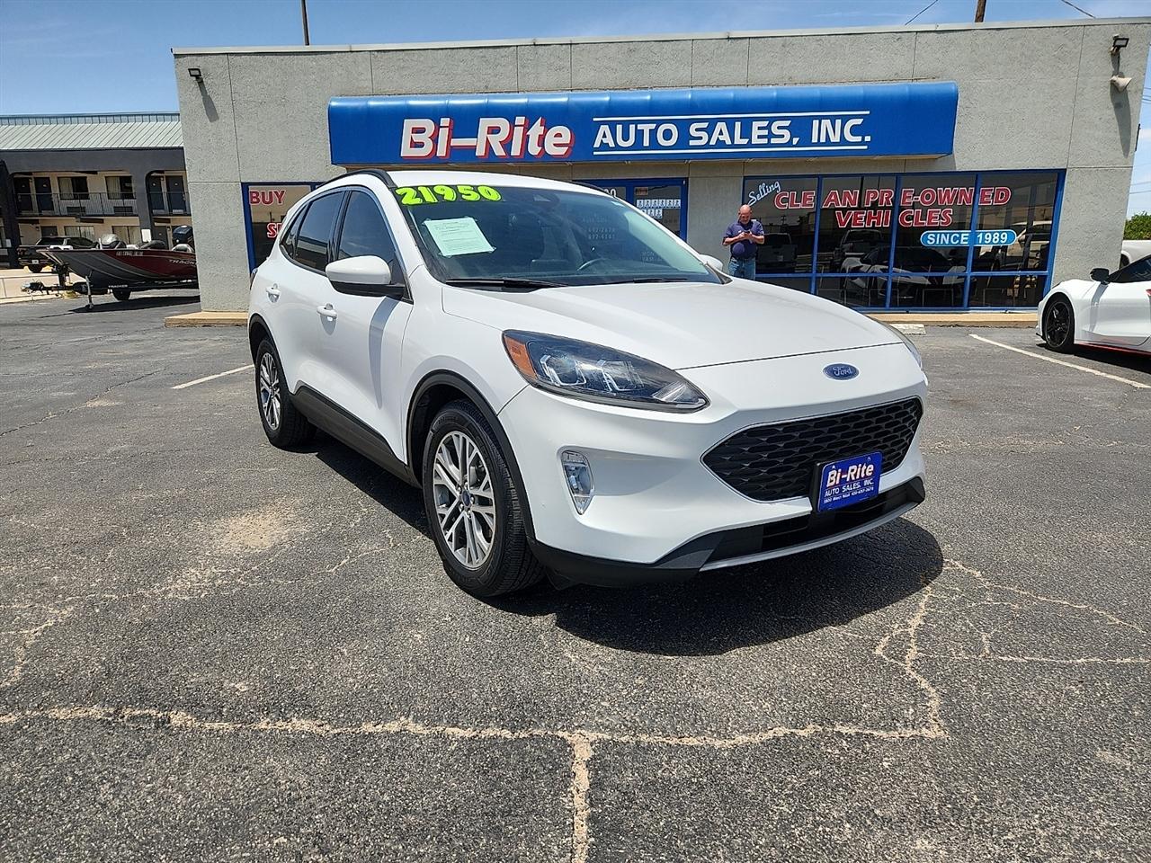 2022 Ford Escape SEL