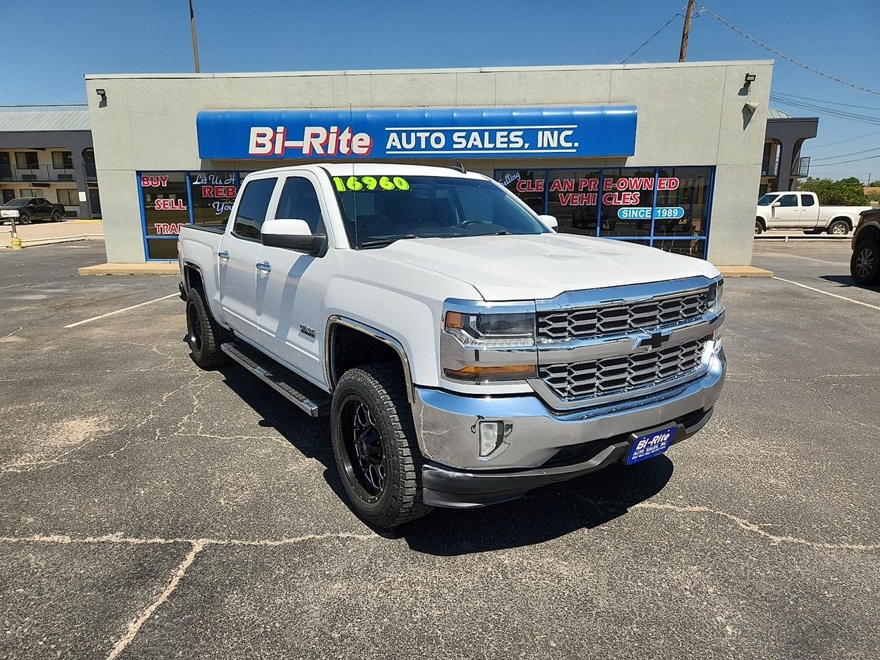 2017 Chevrolet Silverado 1500 LT Crew Cab 2WD