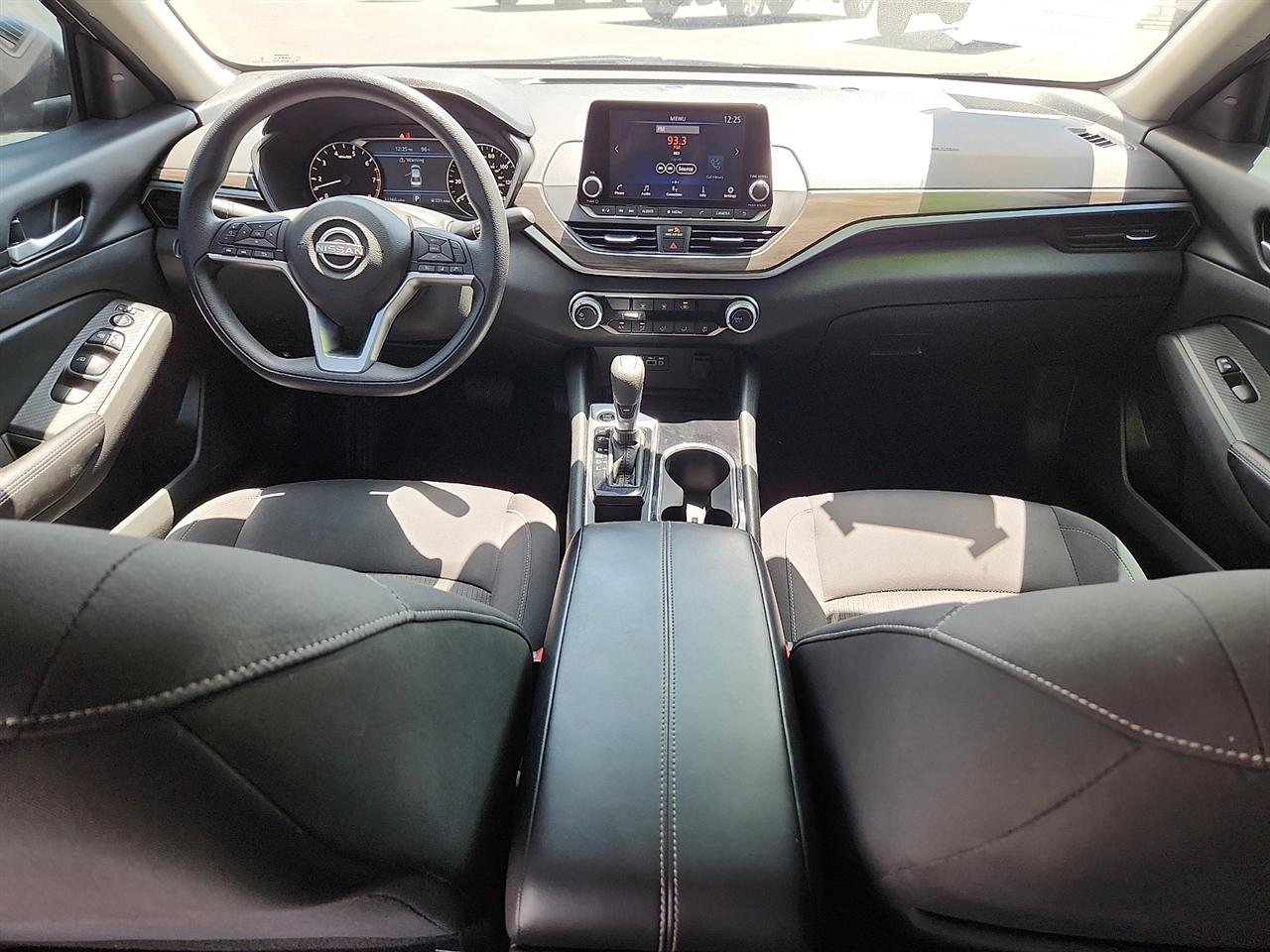 Nissan Altima 2.5 SV 2024