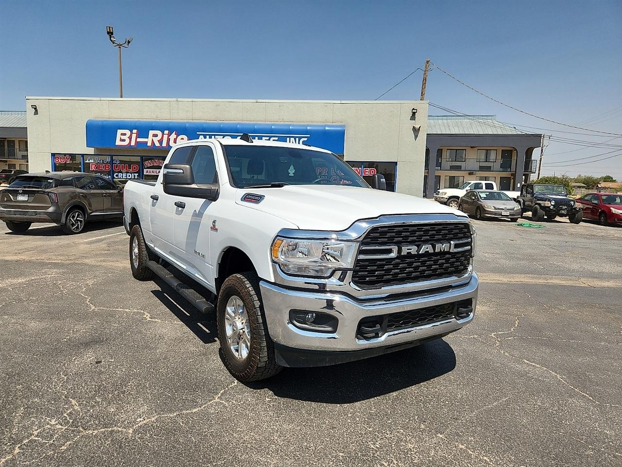 2023 RAM 2500 Tradesman Crew Cab SWB 4WD