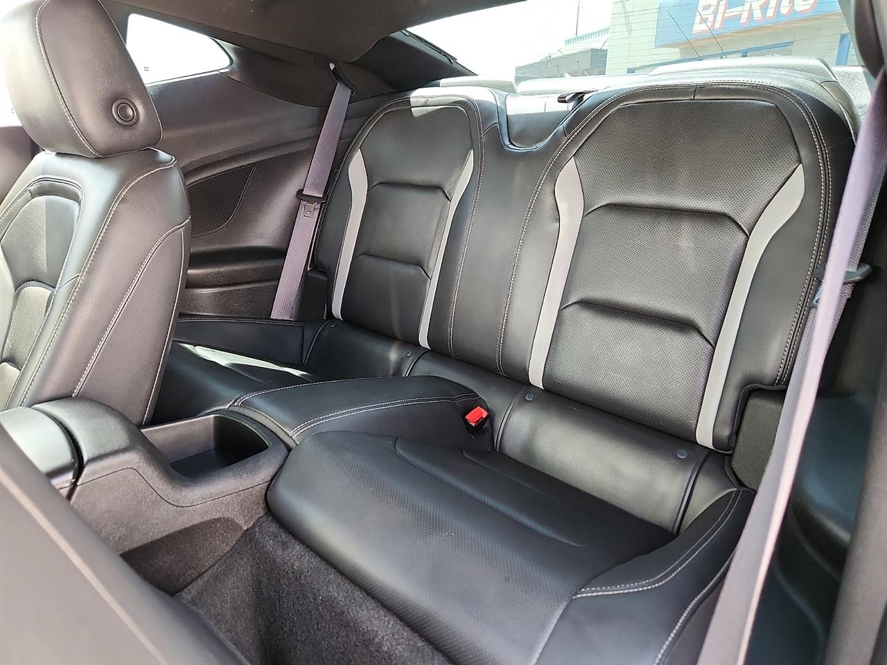 Chevrolet Camaro 2LT Coupe 2017