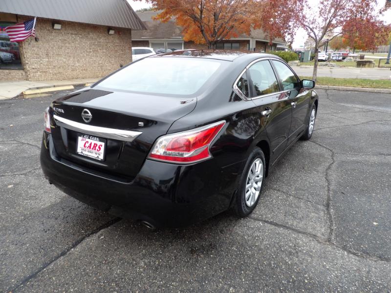 Nissan Altima 2.5 S 2015 Nissan Altima 2.5 S 2015