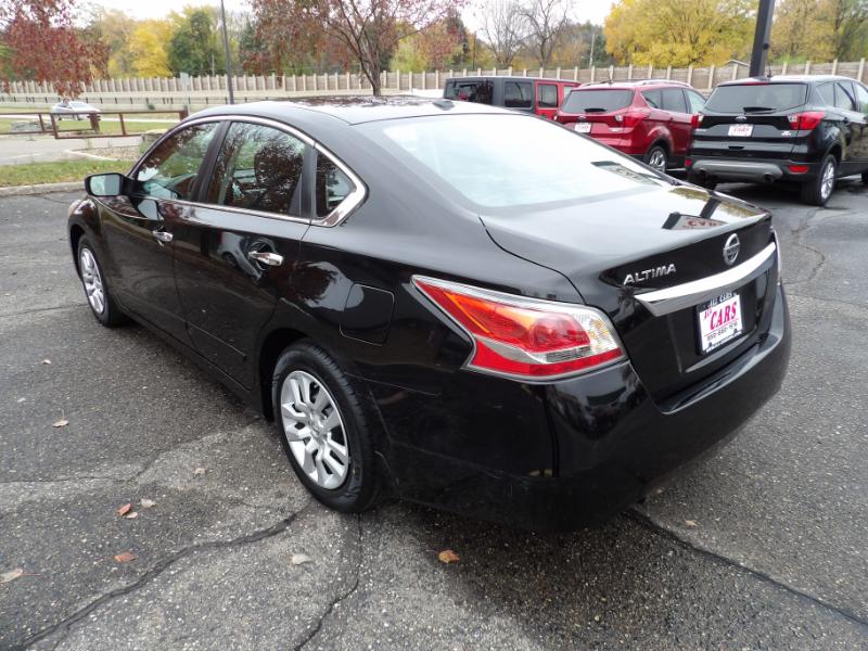 Nissan Altima 2.5 S 2015 Nissan Altima 2.5 S 2015