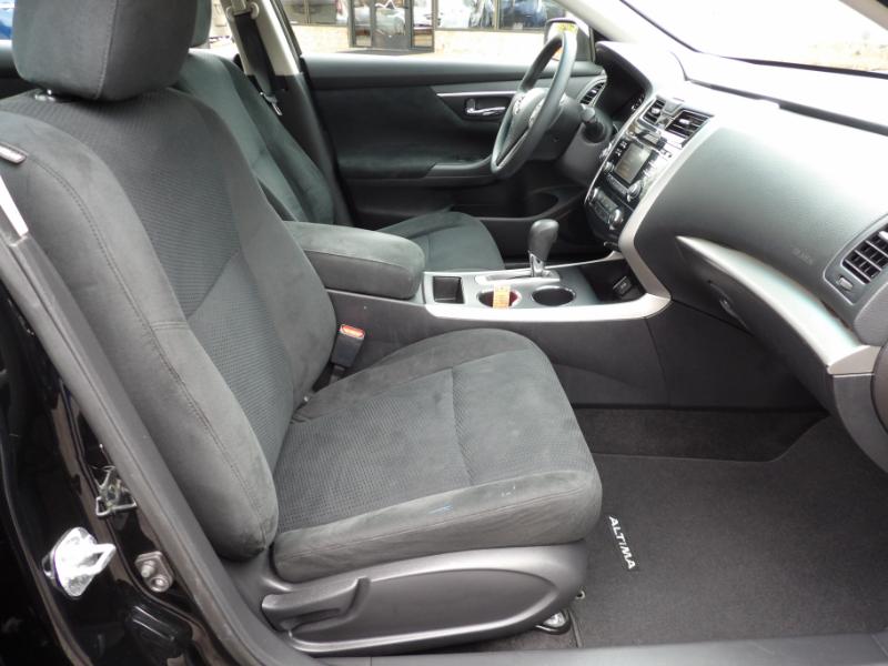 Nissan Altima 2.5 S 2015 Nissan Altima 2.5 S 2015