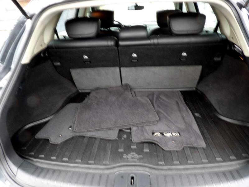 Infiniti QX50 AWD 2017