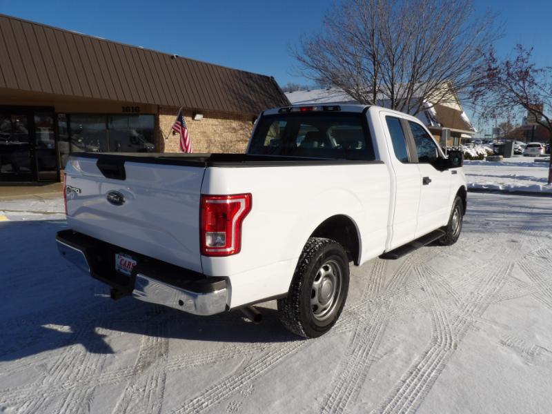 Ford F-150 XL SuperCab 6.5-ft. Bed 2WD 2016