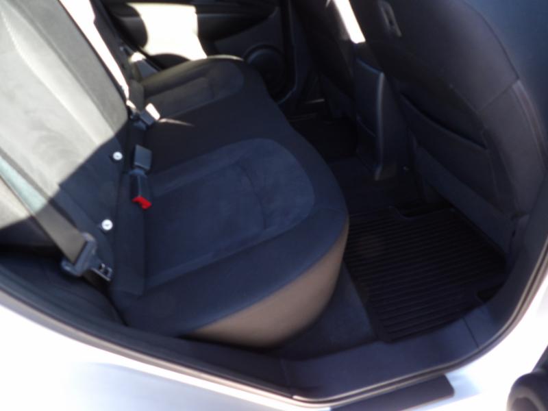 Nissan Rogue S AWD 2013