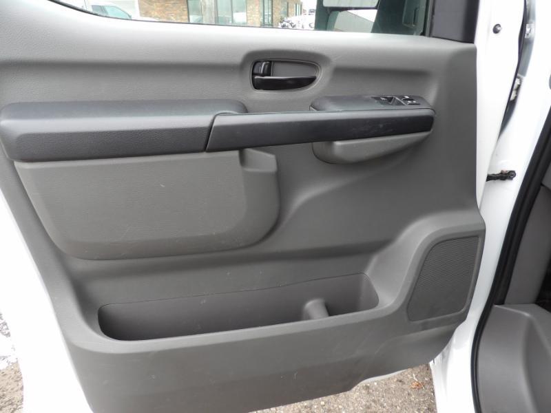 Nissan NV Cargo NV2500 HD High Roof V6 SL 2019