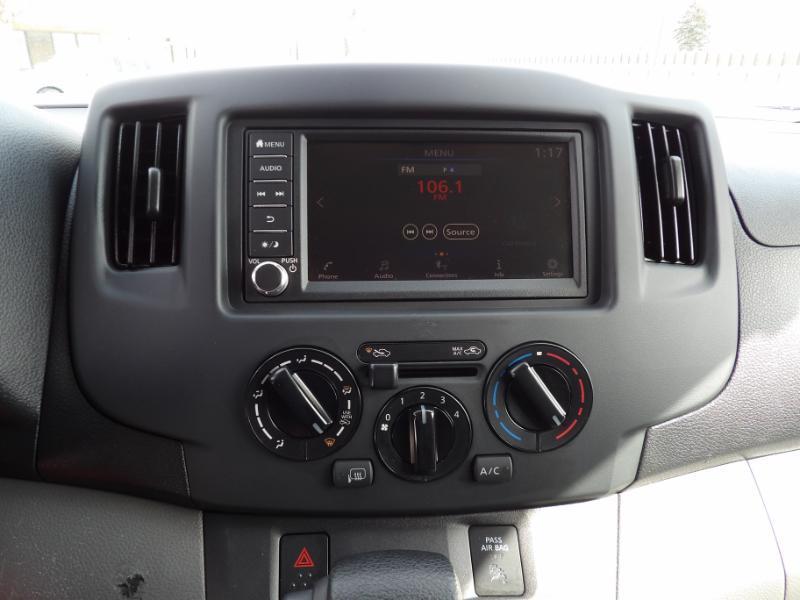 Nissan NV200 SV 2021