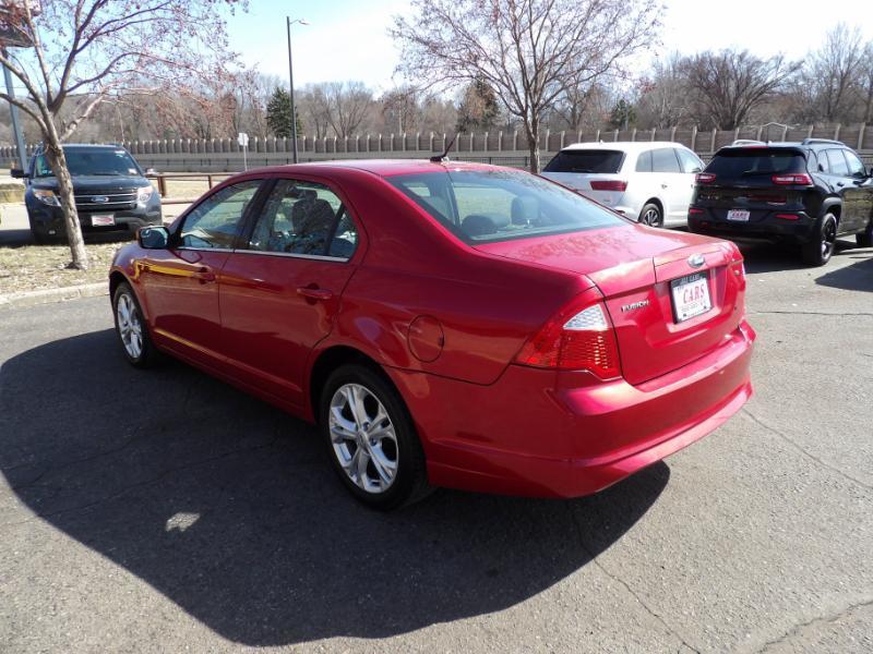 Ford Fusion SE 2012