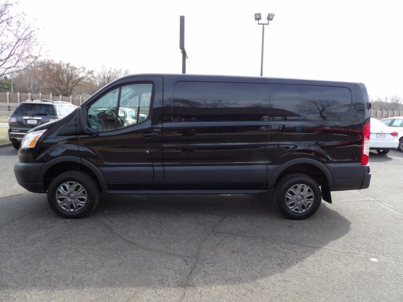 Ford Transit 150 Van Low Roof w/Sliding Pass. 130-in. WB 2018