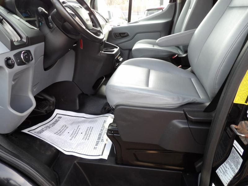Ford Transit 150 Van Low Roof w/Sliding Pass. 130-in. WB 2018