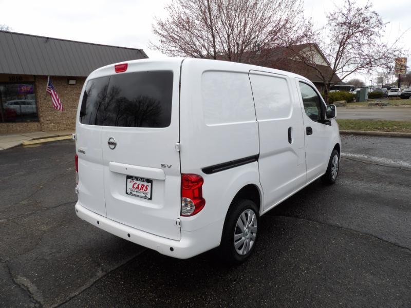 Nissan NV200 SV 2021