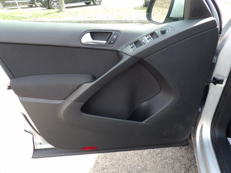 Volkswagen Tiguan Limited 2.0T 4MOTION 2017