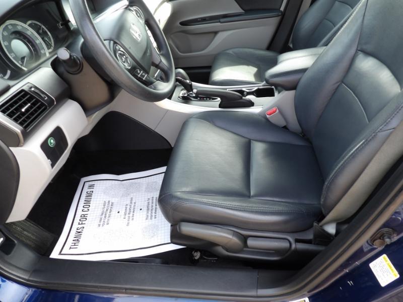 Honda Accord LX sedan 2013