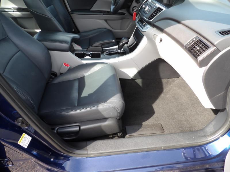 Honda Accord LX sedan 2013