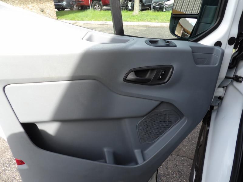 Ford Transit 350 Van Med. Roof w/Sliding Pass. 148-in. WB 2018