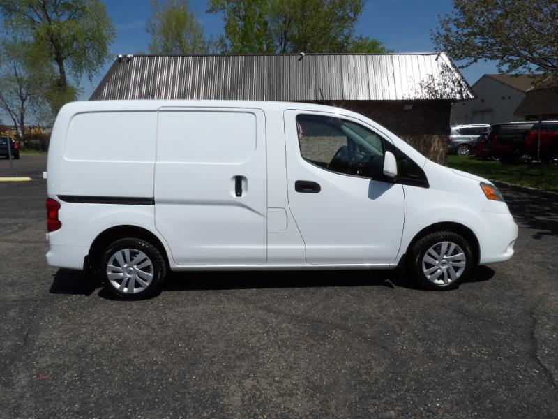 Nissan NV200 SV 2021