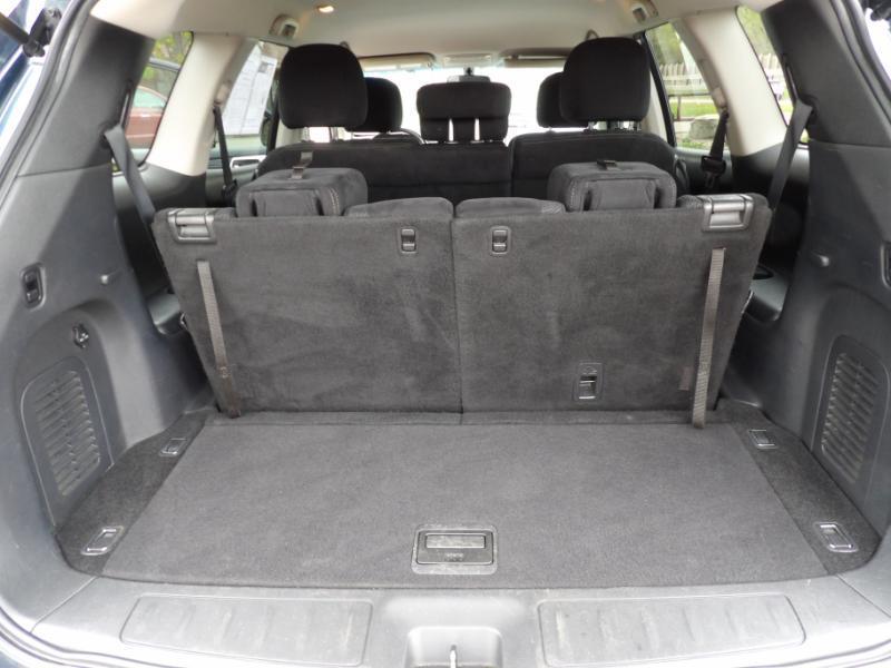Nissan Pathfinder SV 4WD 2014