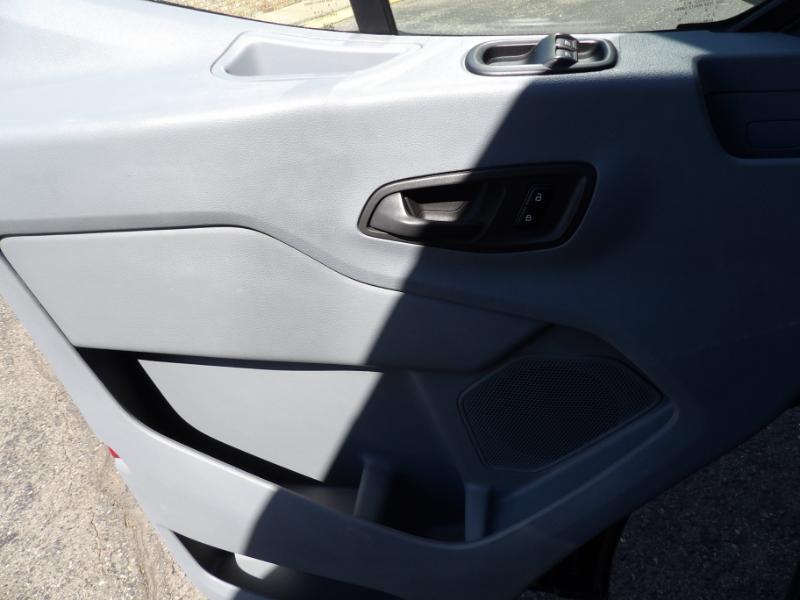 Ford Transit 150 Van Low Roof w/Sliding Pass. 130-in. WB 2018
