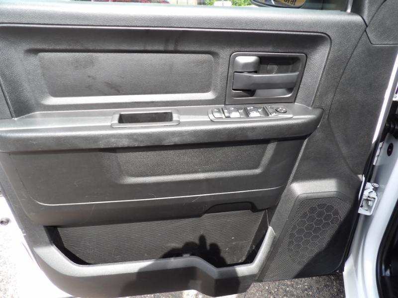 RAM 1500 Classic Tradesman Quad Cab 2WD 2021