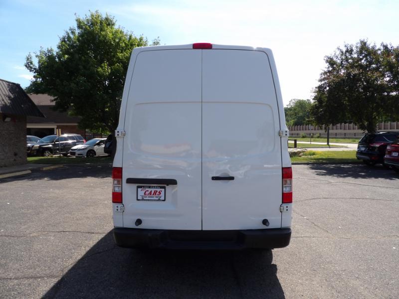 Nissan NV Cargo 2500 HD SV V6 High Roof 2021
