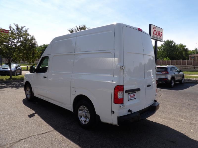 Nissan NV Cargo 2500 HD SV V6 High Roof 2021
