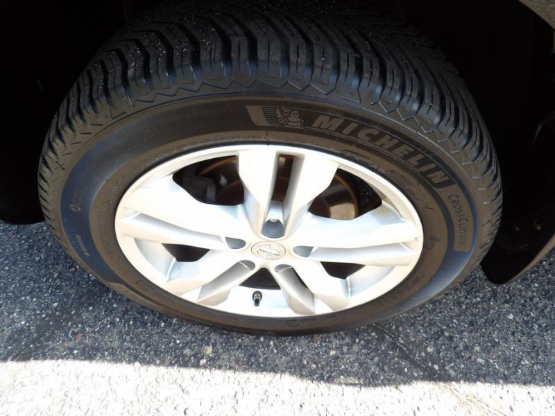 Nissan Rogue SV AWD 2013