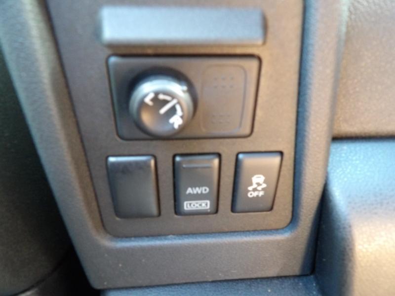 Nissan Rogue SV AWD 2013