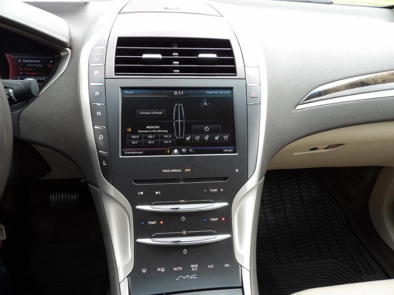Lincoln MKZ Hybrid Sedan 2016