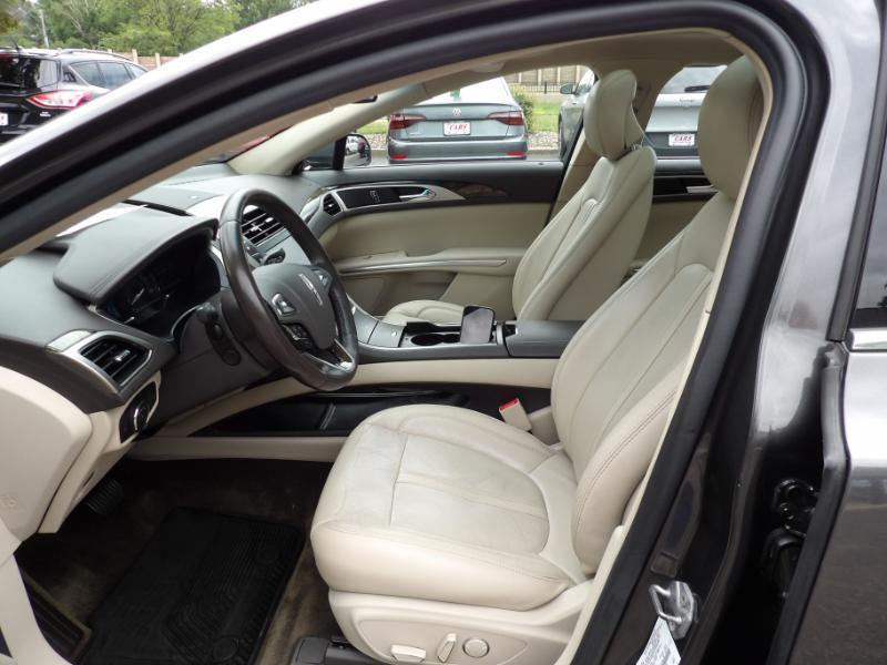 Lincoln MKZ Hybrid Sedan 2016