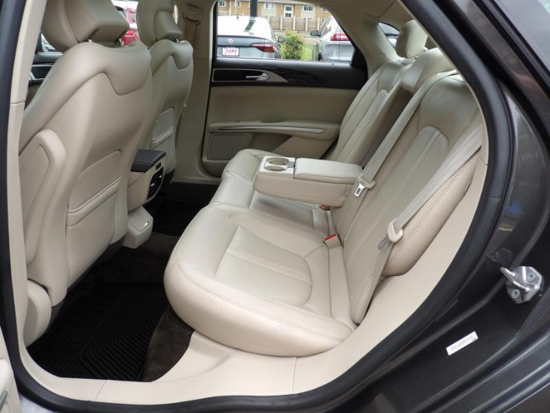 Lincoln MKZ Hybrid Sedan 2016