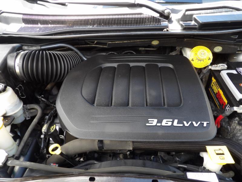 Chrysler Town & Country Touring 2016