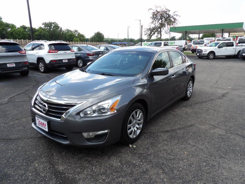 Nissan Altima 2.5 S 2014