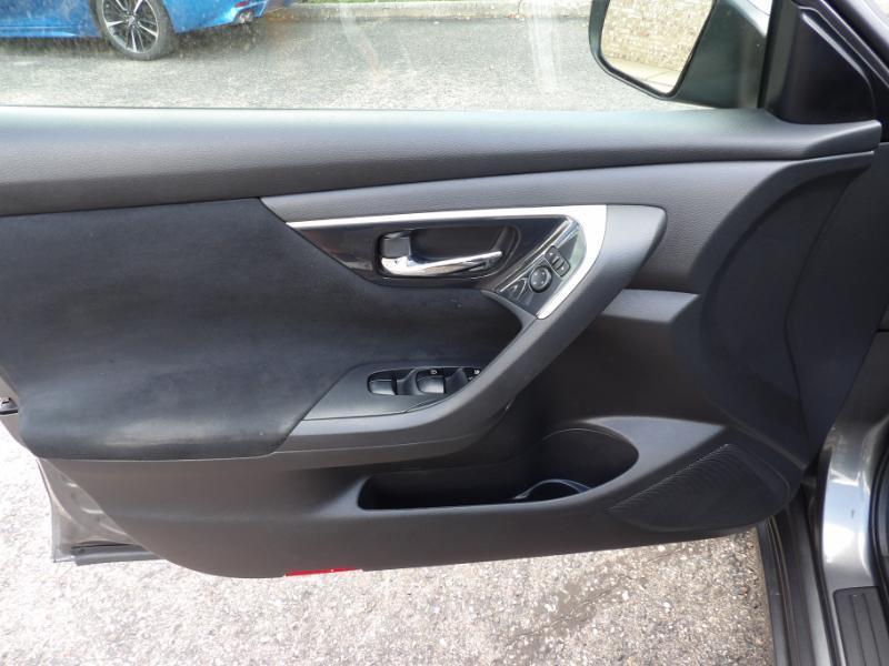 Nissan Altima 2.5 S 2014