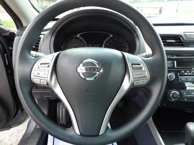 Nissan Altima 2.5 S 2014