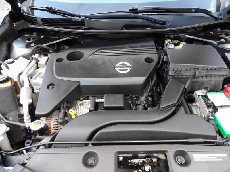 Nissan Altima 2.5 S 2014