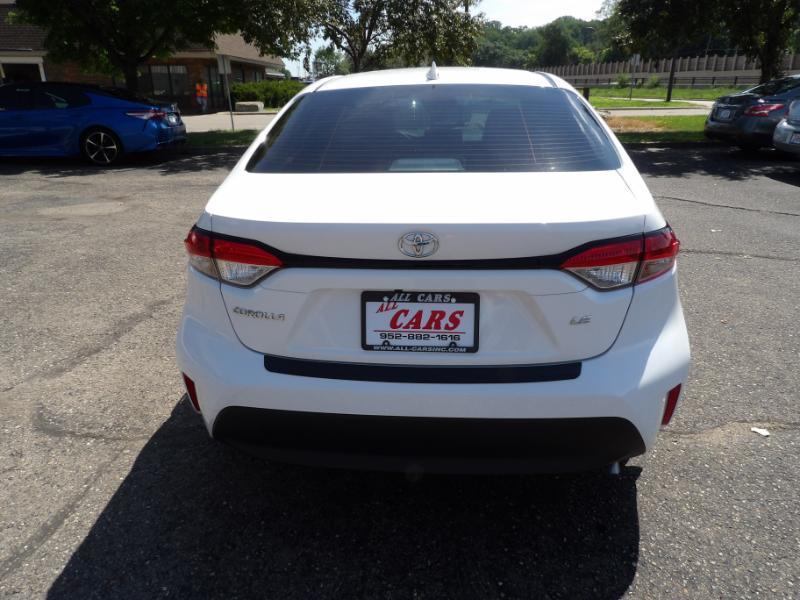 Toyota Corolla LE 2025