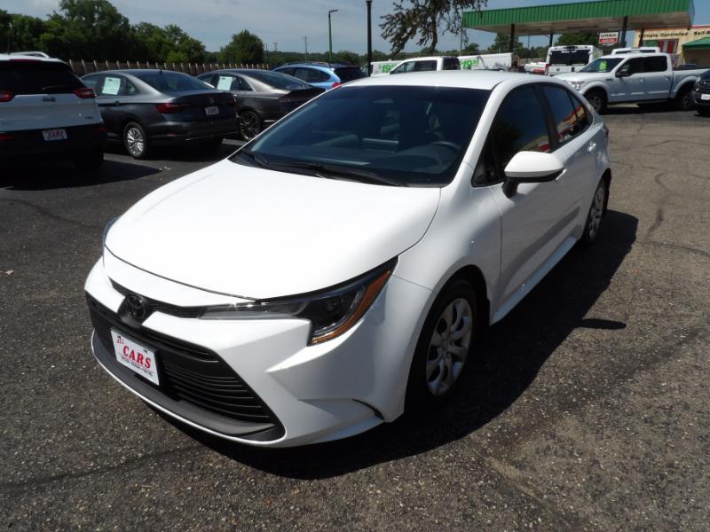 Toyota Corolla LE 2025