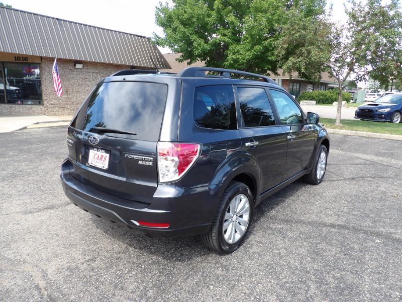 Subaru Forester 2.5X Premium 2012