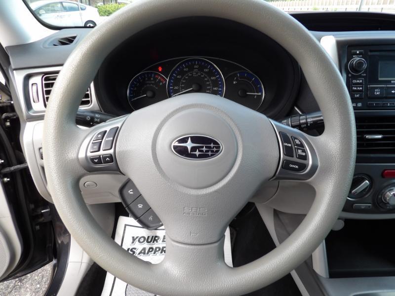 Subaru Forester 2.5X Premium 2012