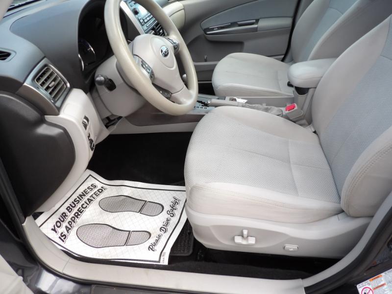 Subaru Forester 2.5X Premium 2012