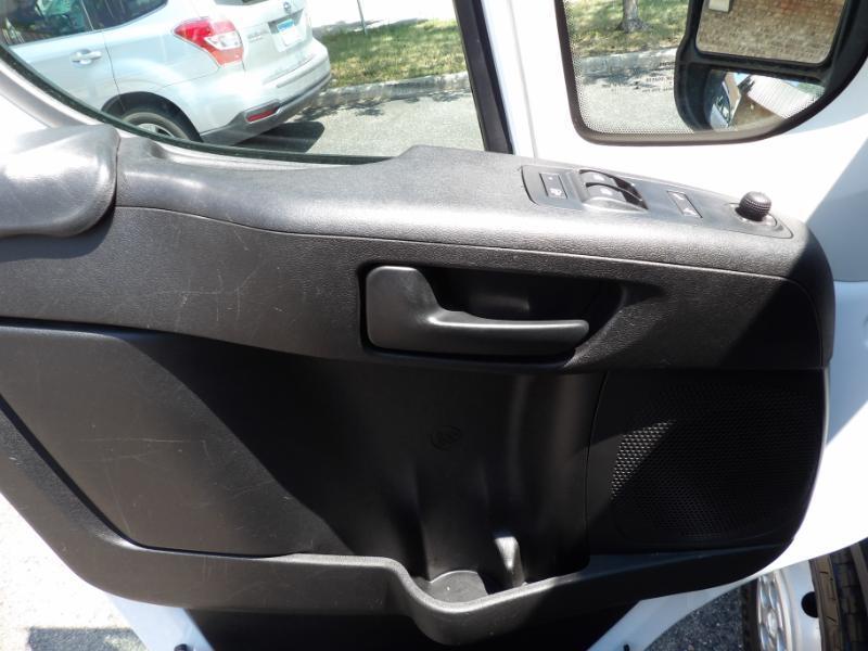 RAM Promaster 1500 Low Roof 136-in. WB 2015