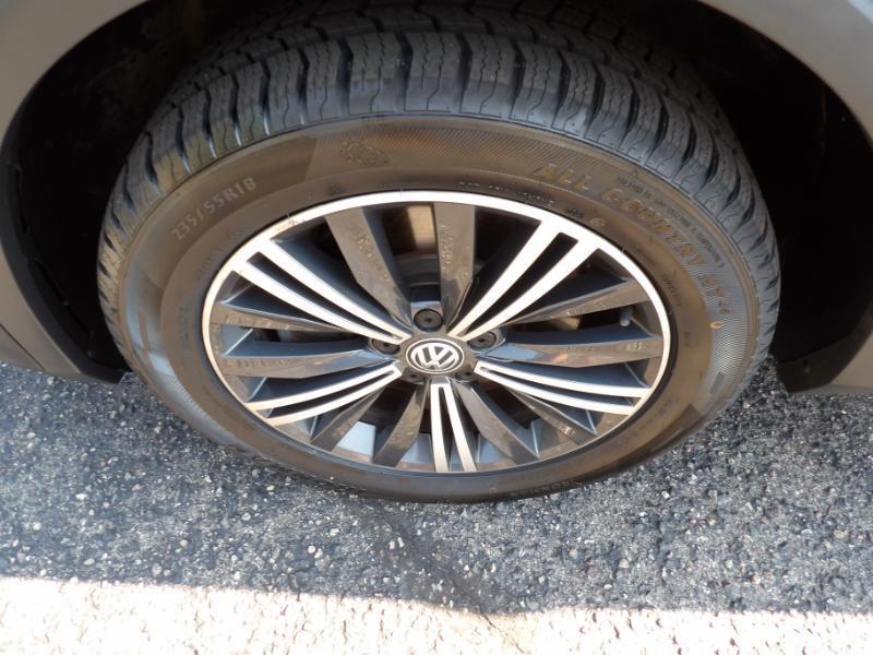 Volkswagen Tiguan SEL 4Motion AWD 2018