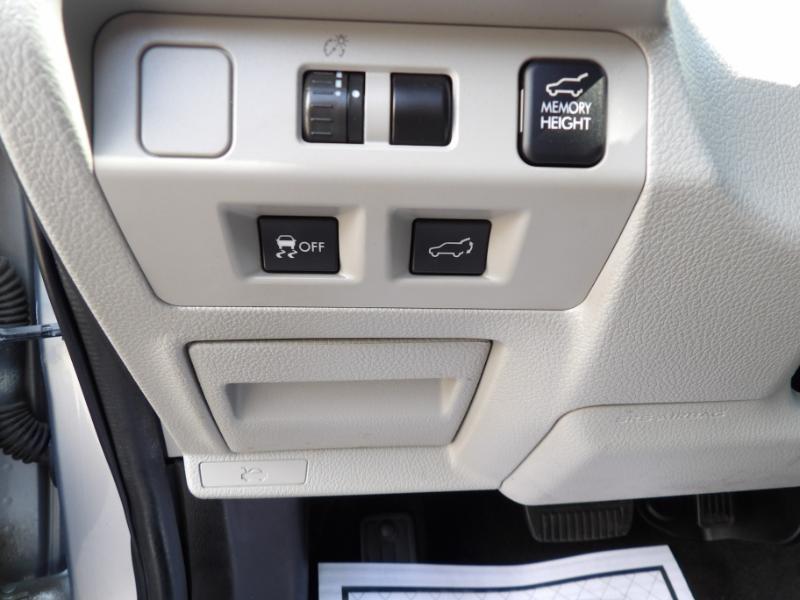 Subaru Forester 2.5i Limited 2014