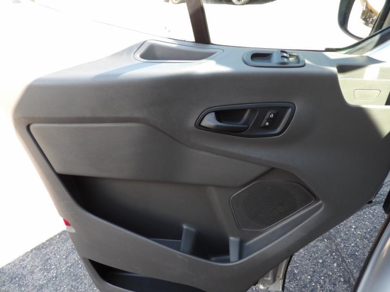 Ford Transit 150 Van Low Roof w/Sliding Pass. 148-in. WB 2020
