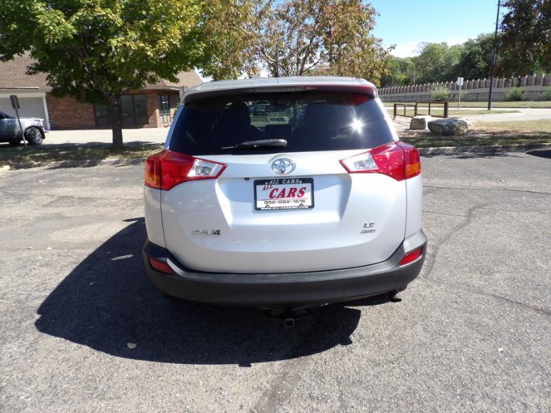 Toyota RAV4 LE AWD 2015
